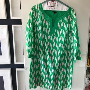 Talbots Green Parrot split neck shift dress